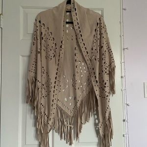 O/S Aldo Western Style Cutout Shawl Scarf (beige)